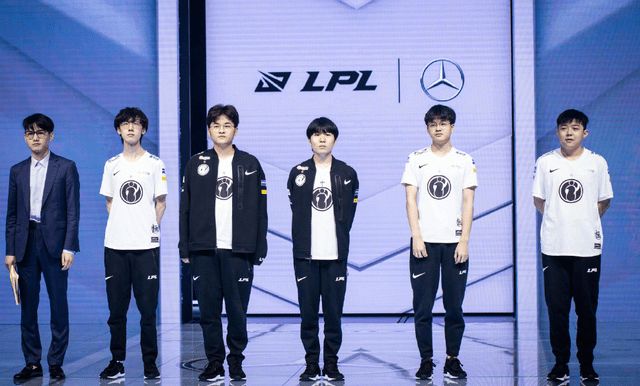 富的裁判执 富的裁判执