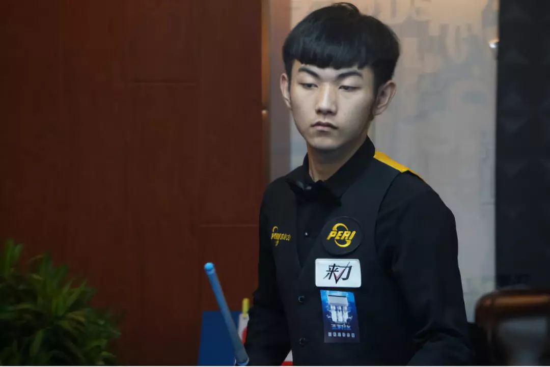 球员间的绰 球员间的绰