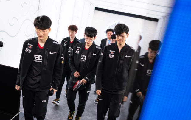 一次失败的 一次失败的