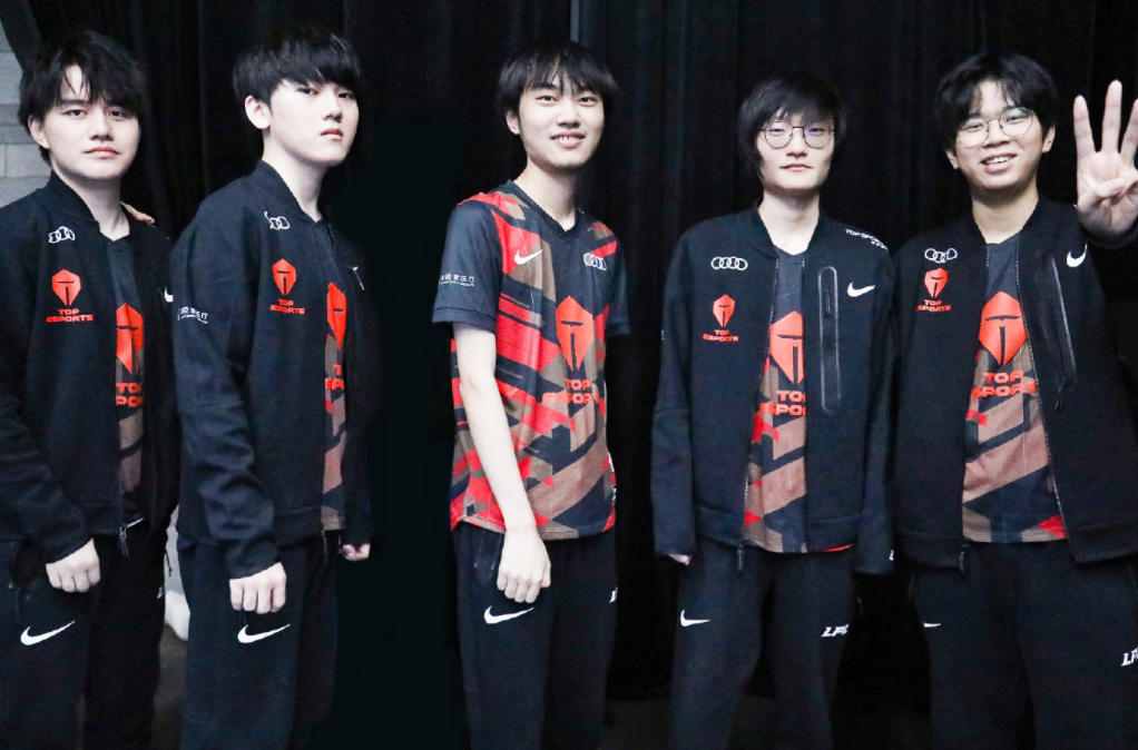 赛季的一场 赛季的一场