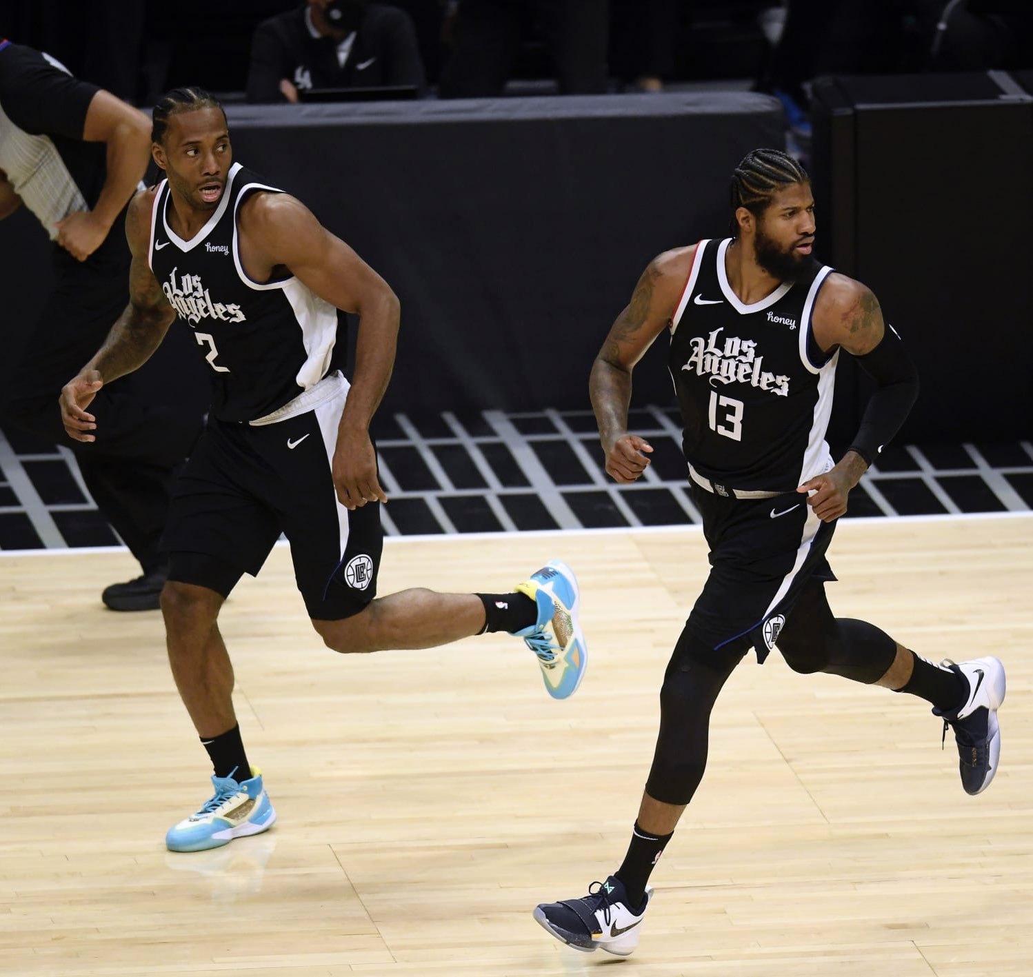 谁才配得上 谁才配得上