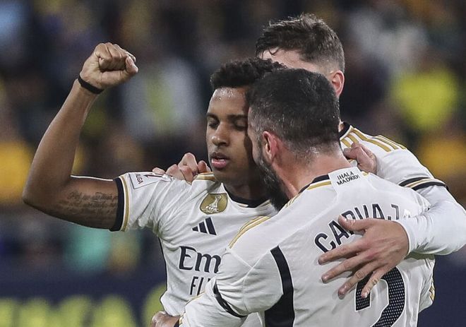 穷追猛打 穷追猛打